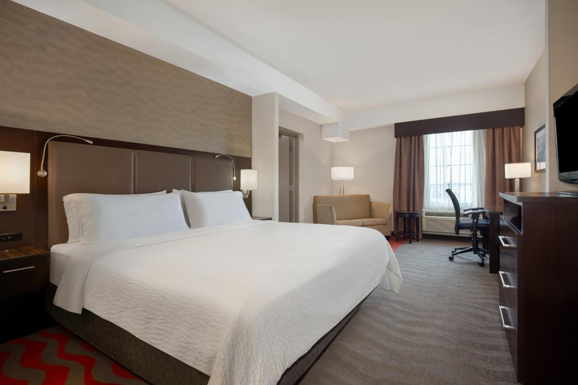 Holiday Inn Express Hotel & Suites Barrie By Ihg Exterior foto